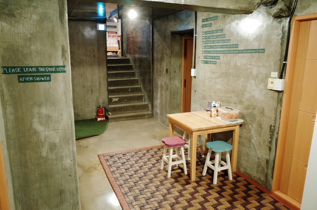 Hostel Bong Backpackers Seoul Exterior foto