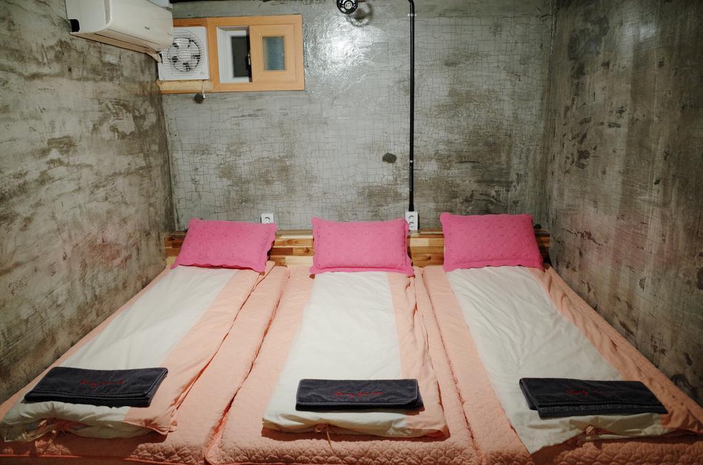 Hostel Bong Backpackers Seoul Exterior foto
