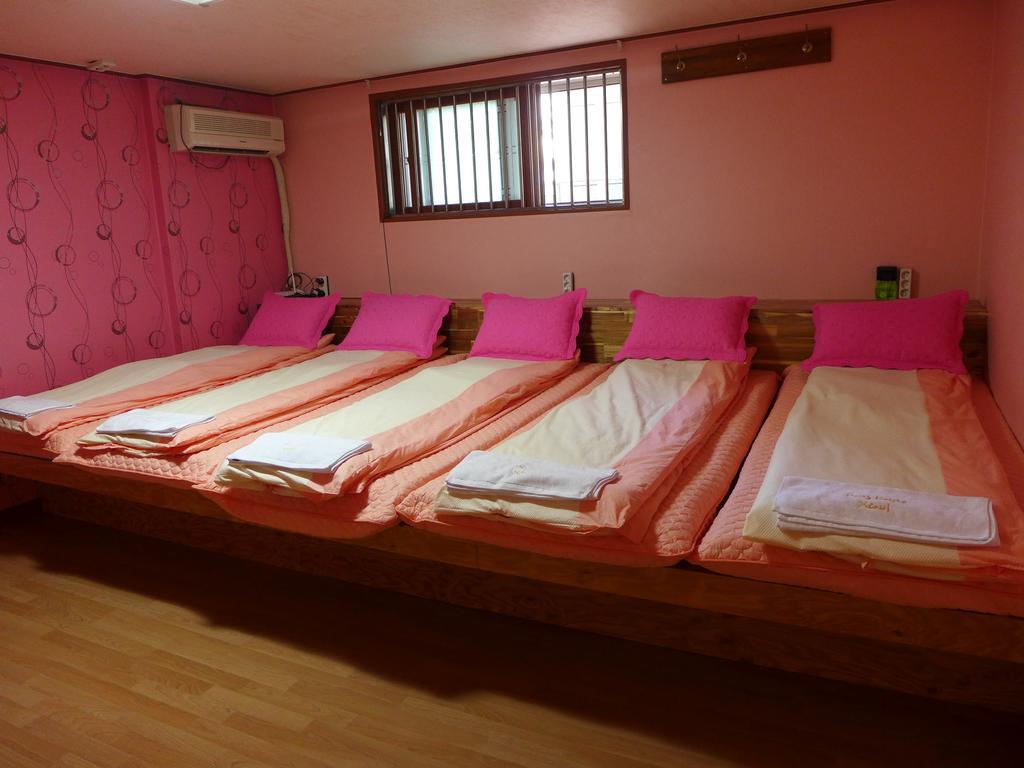 Hostel Bong Backpackers Seoul Zimmer foto