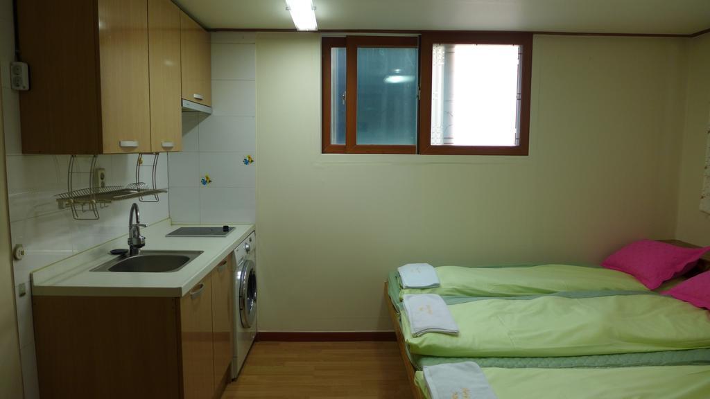 Hostel Bong Backpackers Seoul Zimmer foto